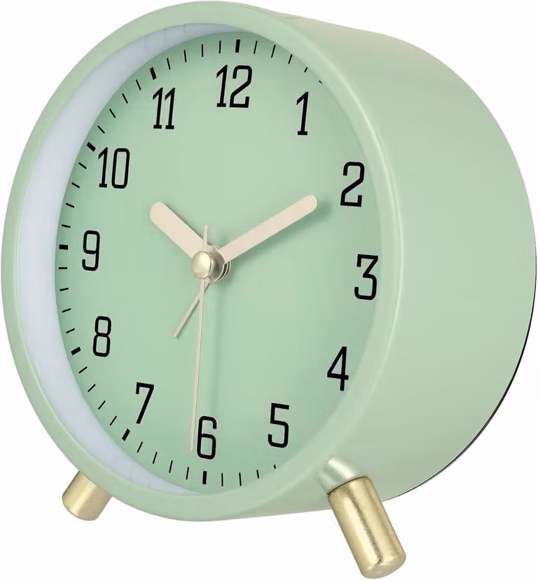 Stijlvolle analoge wekker zonder tikgeluid in matcha groen, moderne tafelwekker voor op je nachtkastje, 11 cm