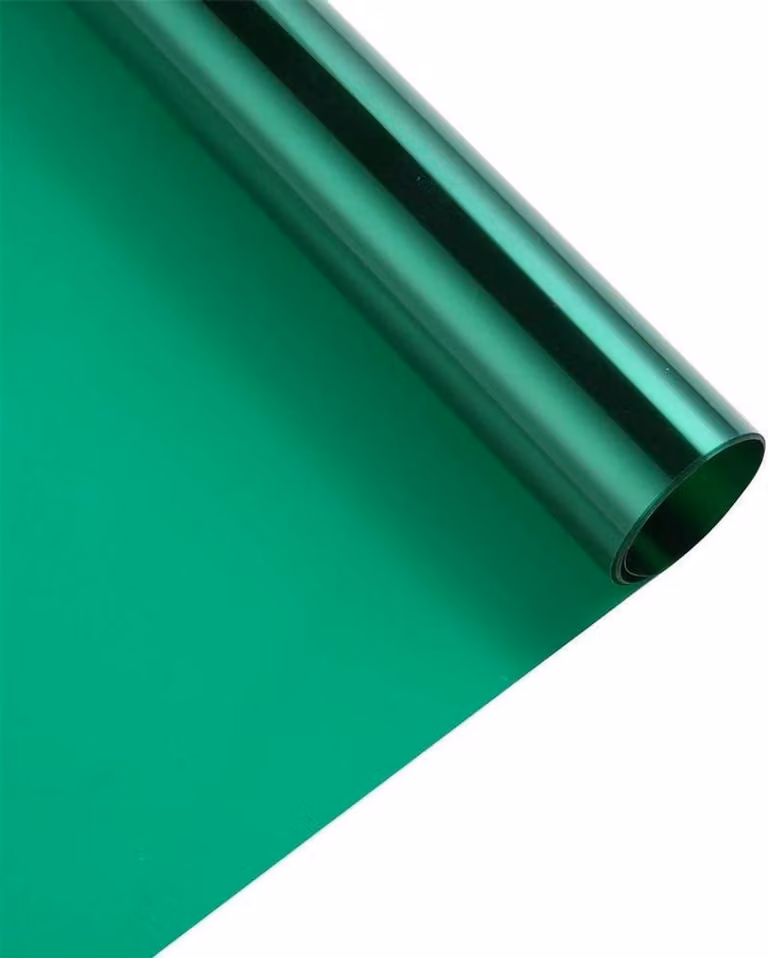 Decoratieve raamfolie Groen - Zelfklevend vinyl voor warmte-isolatie en huisdecoratie - 40 x 180 cm