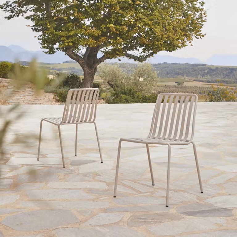 Tikamoon Moderne Tuinstoel van Gepoedercoat Staal - Beige