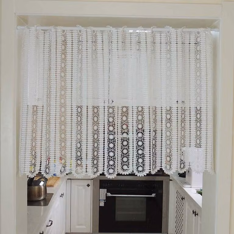 Wit Vitrage Bistro Gordijn met Bloemenpatroon - 150 x 125 cm