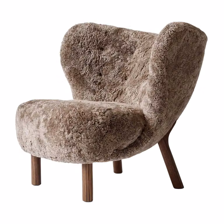 &Tradition Little Petra VB1 fauteuil, beige boucle met geoliede walnoot onderstel