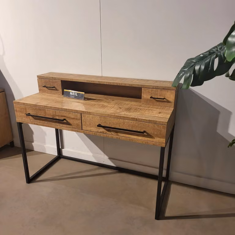 WoonMax Bureau Neil met 4 lades in Mango en Bruin