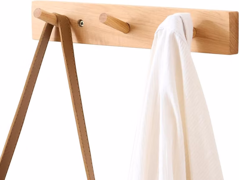 Wandkapstok met 3 haken van hout voor in de hal, badkamer of slaapkamer
