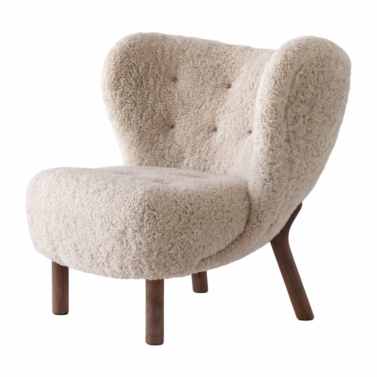 &Tradition Little Petra VB1 fauteuil Walnoot-Moonlight met beige boucle stof