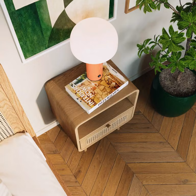 Hypnia Houten nachtkastje Nusa met rattan en eiken fineer, bruin