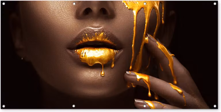 Luxe Tuinposter Vrouw met Gouden Lippen - Tuindecoratie Canvas - Breedte: 160 cm, Hoogte: 80 cm
