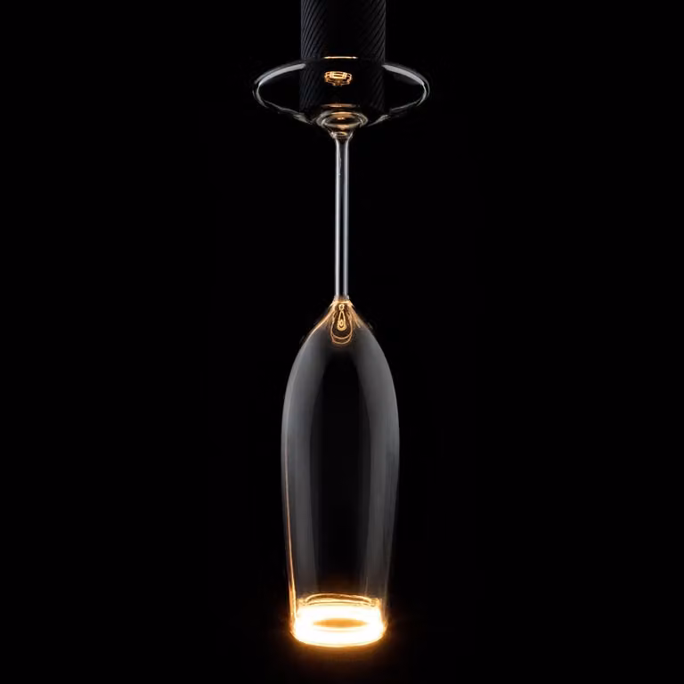 Segula Champagneglas Floating LED-lichtbron, helder glas, E27, 4W, 400lm, 2200K, Ø 8cm