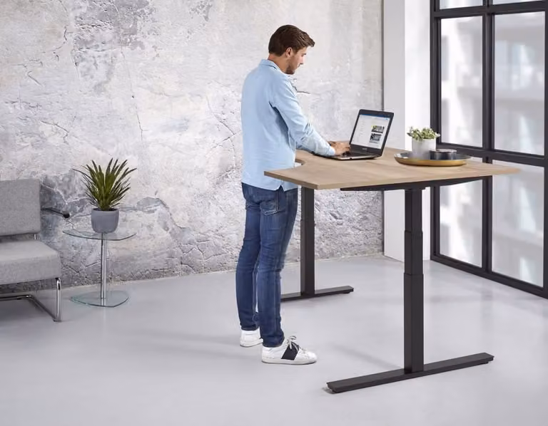 ABC Kantoormeubelen Elektrisch Zit-sta Hoekwingbureau Teez Robson Eiken en Antraciet B: 160 cm, D: 120 cm, Links