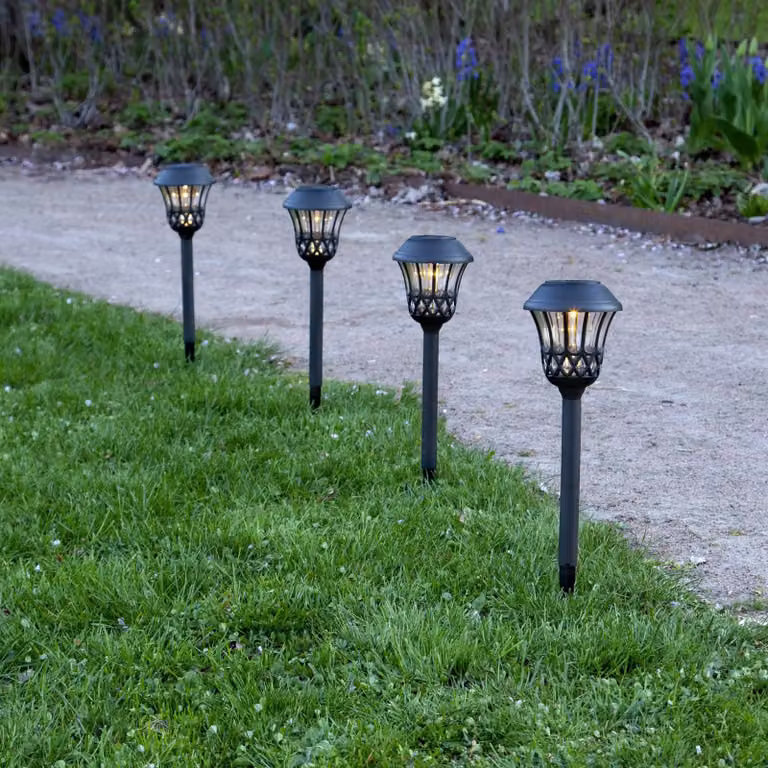 Star Trading Lace LED Solar Grondspies Lamp, Zwart, Set van 4, Hoogte: 31 cm