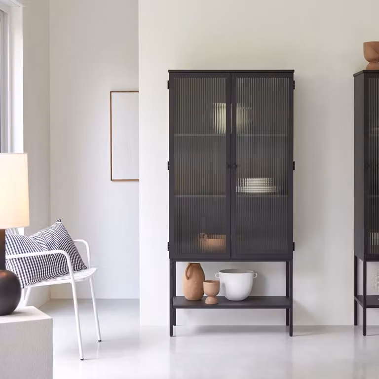 Tikamoon Vitrinekast Industrial - Zwart - Metaal en Glas - B: 80 cm, D: 37 cm, H: 170 cm