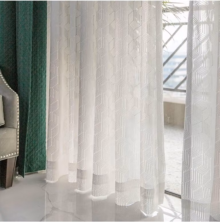 Transparante gordijnen voor woonkamer en slaapkamer - Wit met geometrische structuur - Inclusief haakjes - B: 132 cm, H: 213 cm