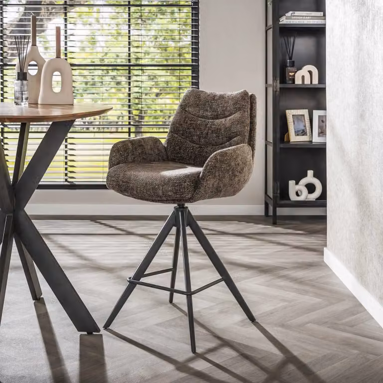 WoonStijl Barstoel lounge Rich taupe met armleuningen en draaifunctie