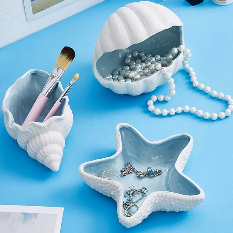 Decoratieve stervormige sieradentray van keramiek - 21 x 19 cm
