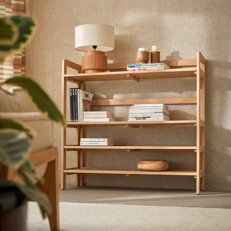Tikamoon Esmée Boekenkast van Massief Eikenhout - Bruin - B: 105 cm, D: 35 cm, H: 110 cm