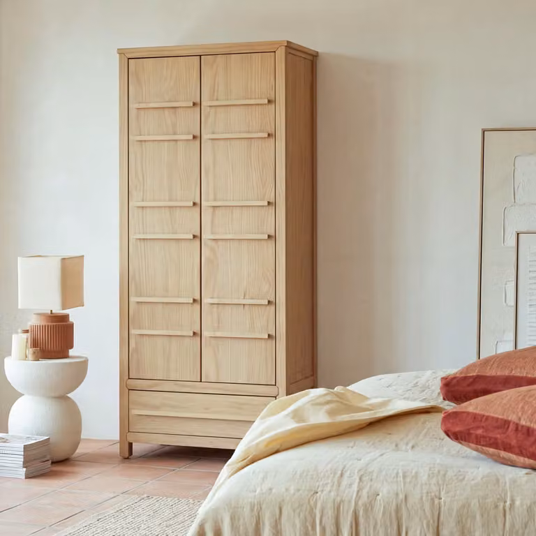 Tikamoon Scandinavische kledingkast van massief dennenhout, Beige, H 178 x B 81 x D 45 cm