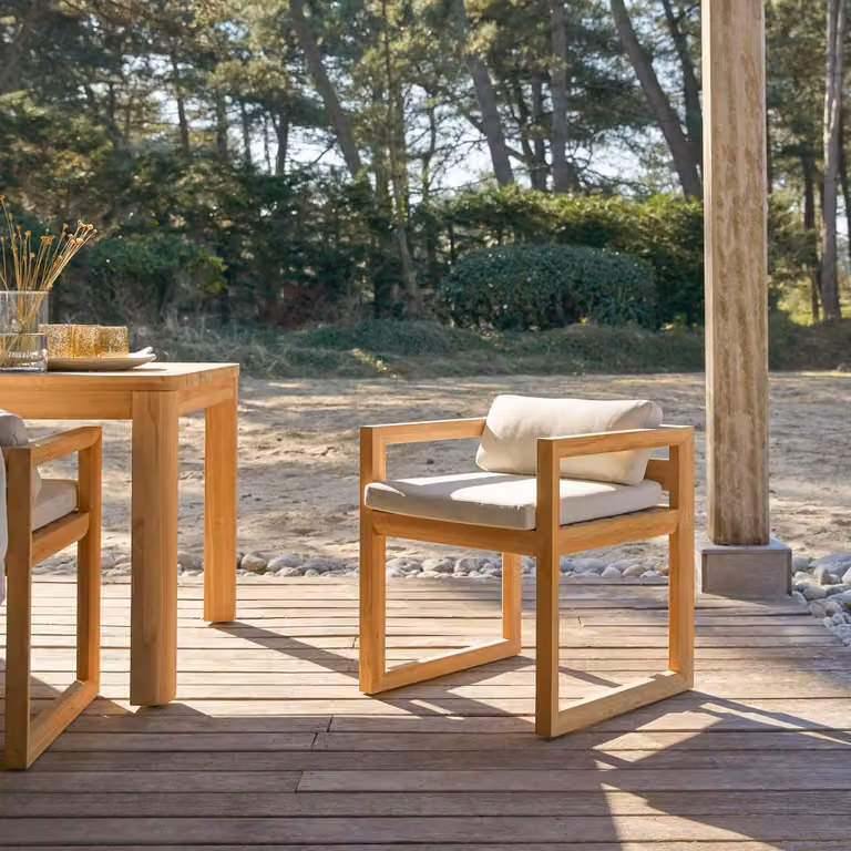 Tikamoon Noah Tuinstoel met armleun - Wit - Teak