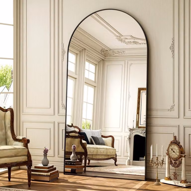 Grote boogspiegel vloer met gebogen aluminium frame - Zwart - 76 x 171 cm