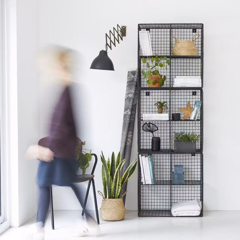 Tikamoon Industrial Boekenkast - Zwart - Metaal - B/D/H: 65 x 33 x 64 cm