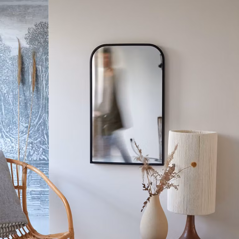 Tikamoon Decoratieve Industriële Wandspiegel - Zwart - Metaal - B: 80 cm, D: 50 cm