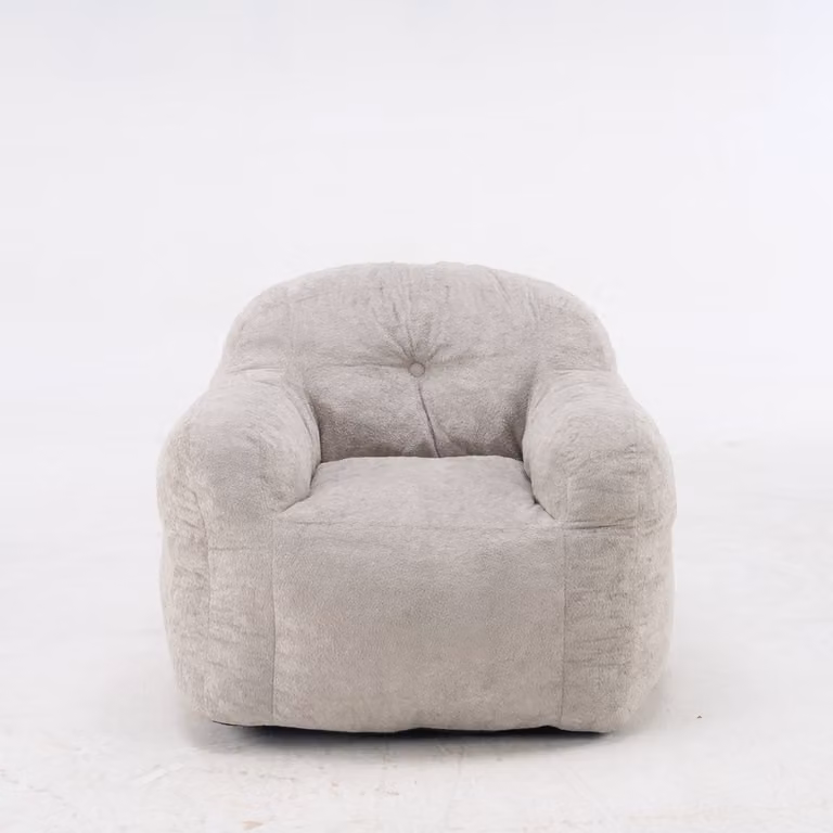 Zitzak met armleuningen in lichtgrijs faux fur met schuimvulling voor de woonkamer, slaapkamer of kinderkamer