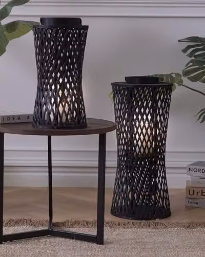 Beliani Boho bamboehout kaarshouder lantaarn met glazen houder zwart, Hoogte: 38 cm