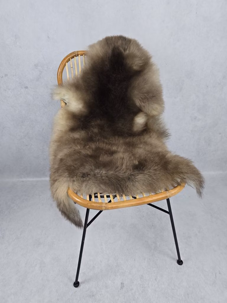 Schapenvacht Albanees Bruin - 100% echte natuurlijke wollen vacht - 95 x 70 cm