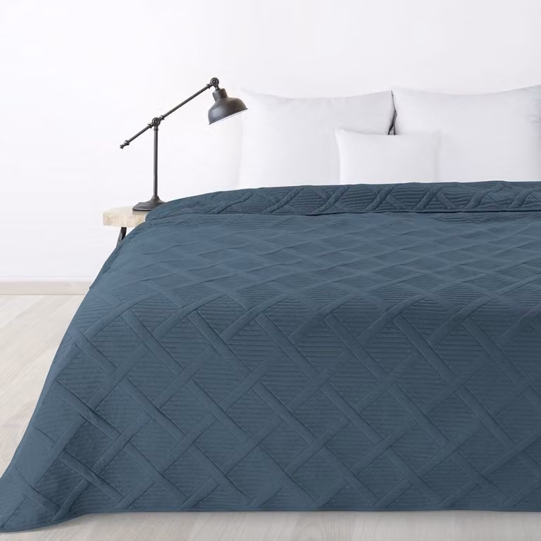 Turquoise gewatteerde bedsprei met gebogen stiksels, 200 x 220 cm
