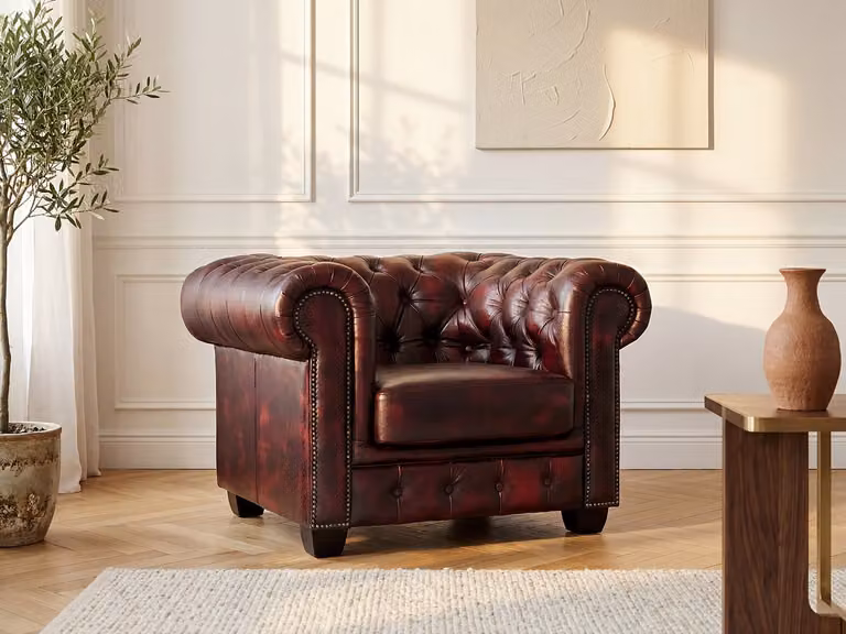 Vente-unique BRENTON Chesterfield fauteuil van 100% buffelleer in cherry rood