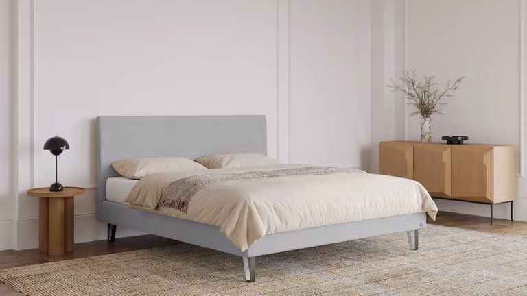 BRUNO Classic bed grijs met matras en lattenbodem B/D: 180 x 200 cm