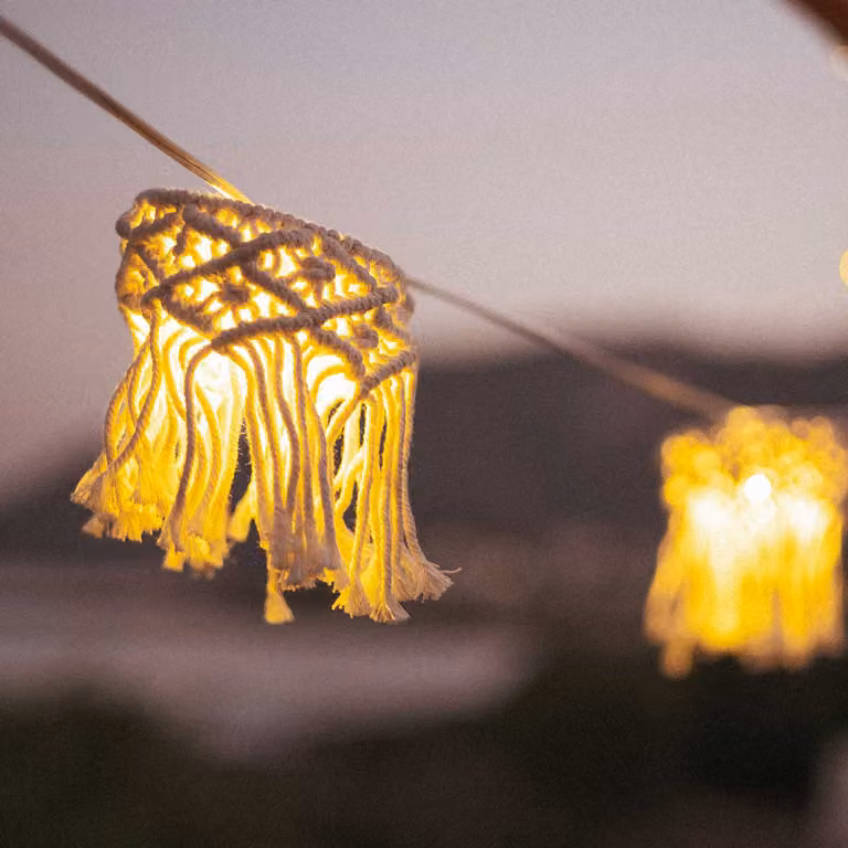 Newgarden Mykonos Solar LED lichtslinger met lampionnen, wit, textiel, IP44