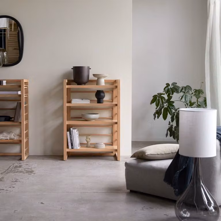 Tikamoon Lage boekenkast van massief teakhout - Bruin - B: 115 cm, D: 40 cm, H: 80 cm