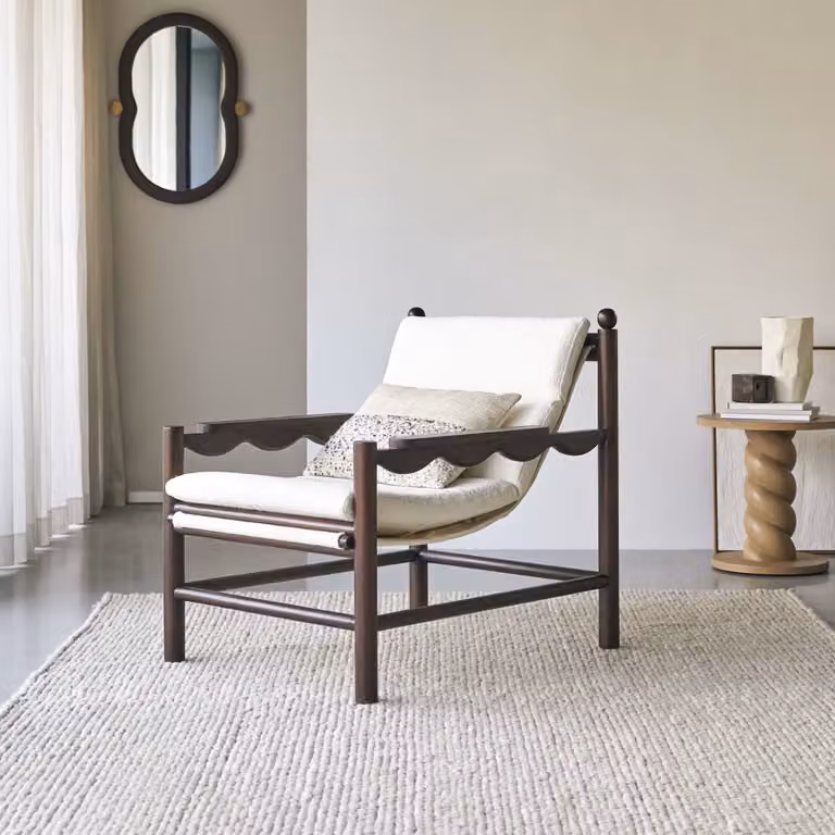 Tikamoon Lounge Fauteuil met Armleuningen in Beige Boucle Stof en Massief Hout