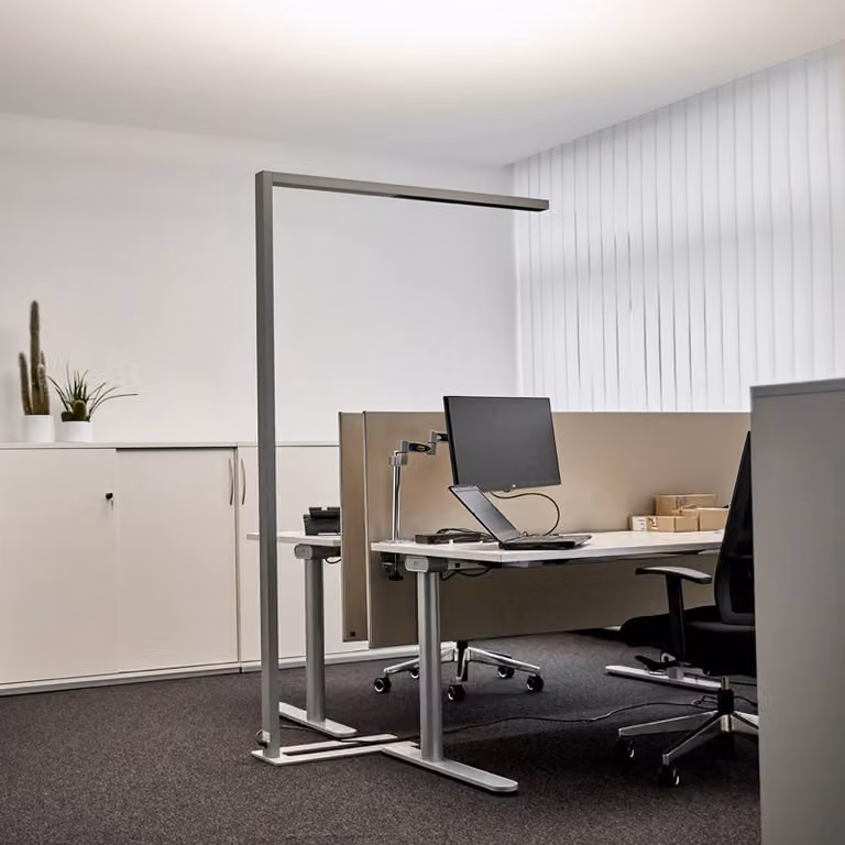 Arcchio Jolinda Vloerlamp - Modern - Zilver/Grijs - Aluminium - Dimbaar