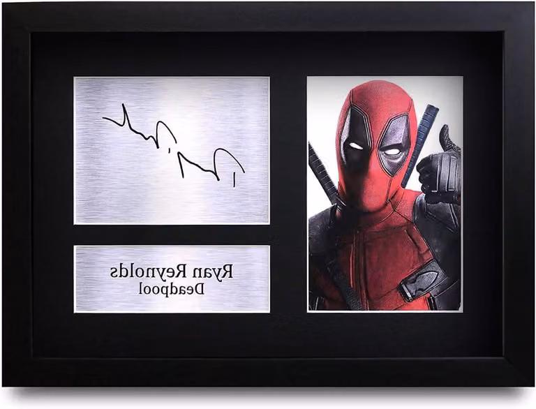 Gedrukte Foto Wanddecoratie met Zilveren Naamplaat in Acryl - Zwart - A4 Formaat