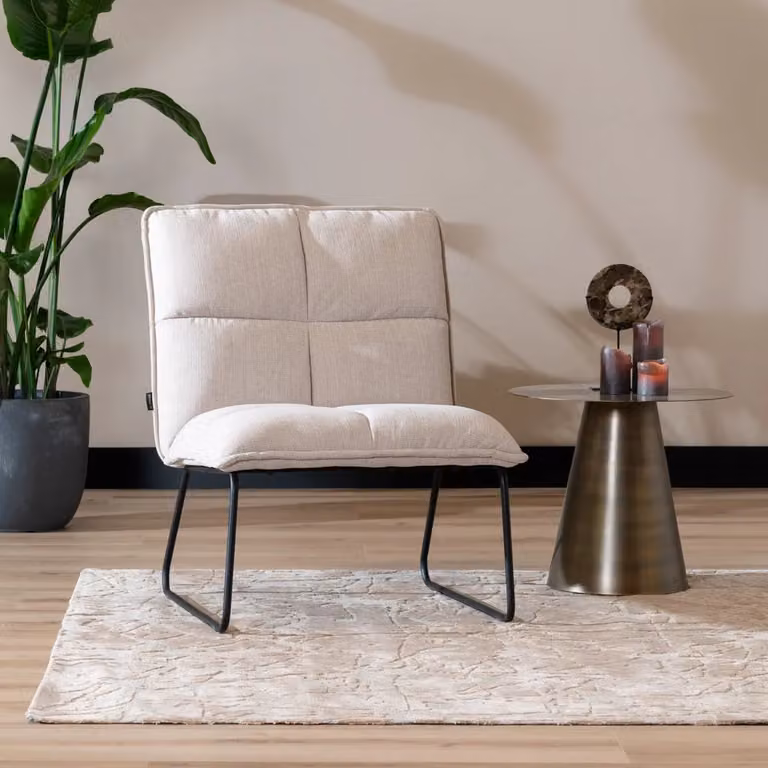 Bronx71 Scandinavische loungefauteuil beige met zwart metalen frame