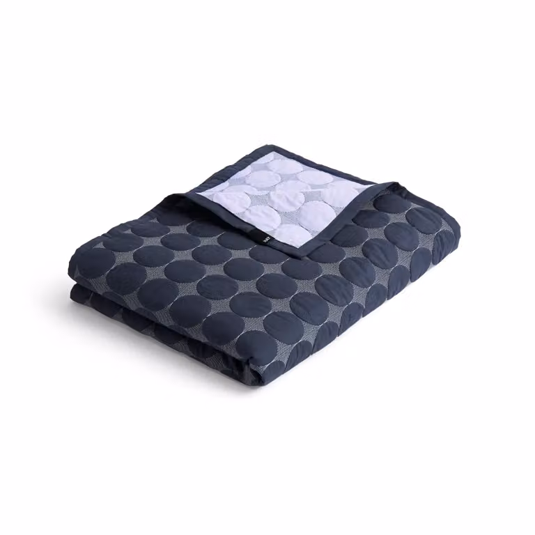 HAY Mega Dot bedspreizer organic 260x260 cm Midnight blue