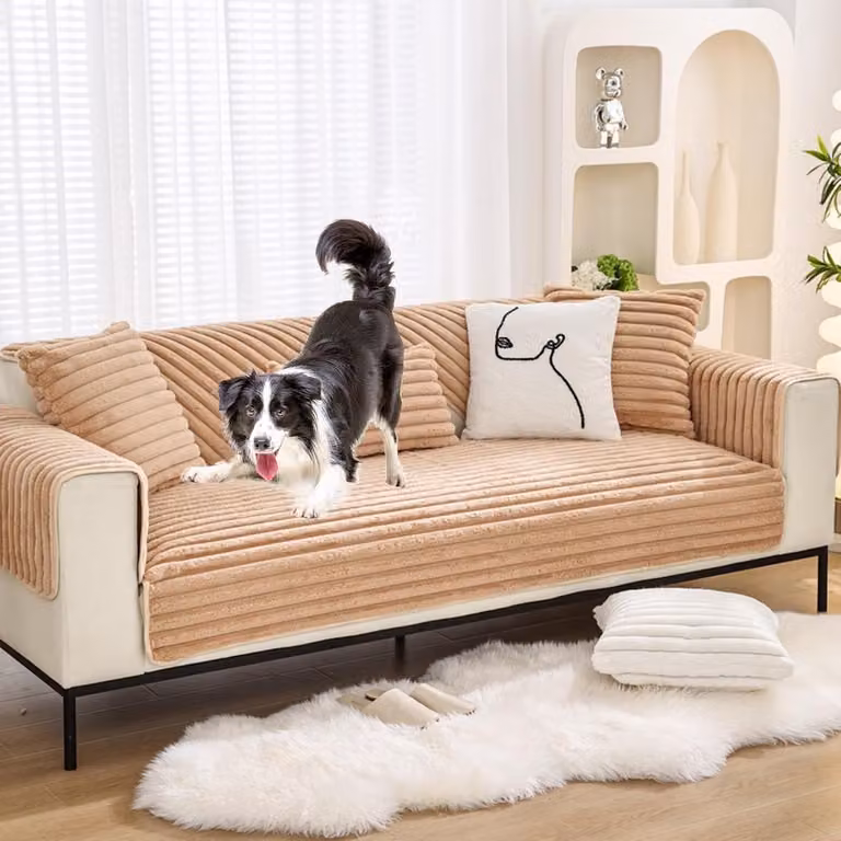 Pluche beschermhoes voor hoekbank met 3D gestreepte textuur, Curry, 110 x 110 cm