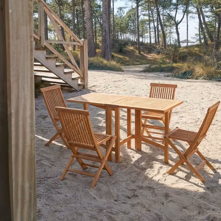 Tikamoon Capri inklapbare tuinset van massief acaciahout met 4 stoelen - Bruin