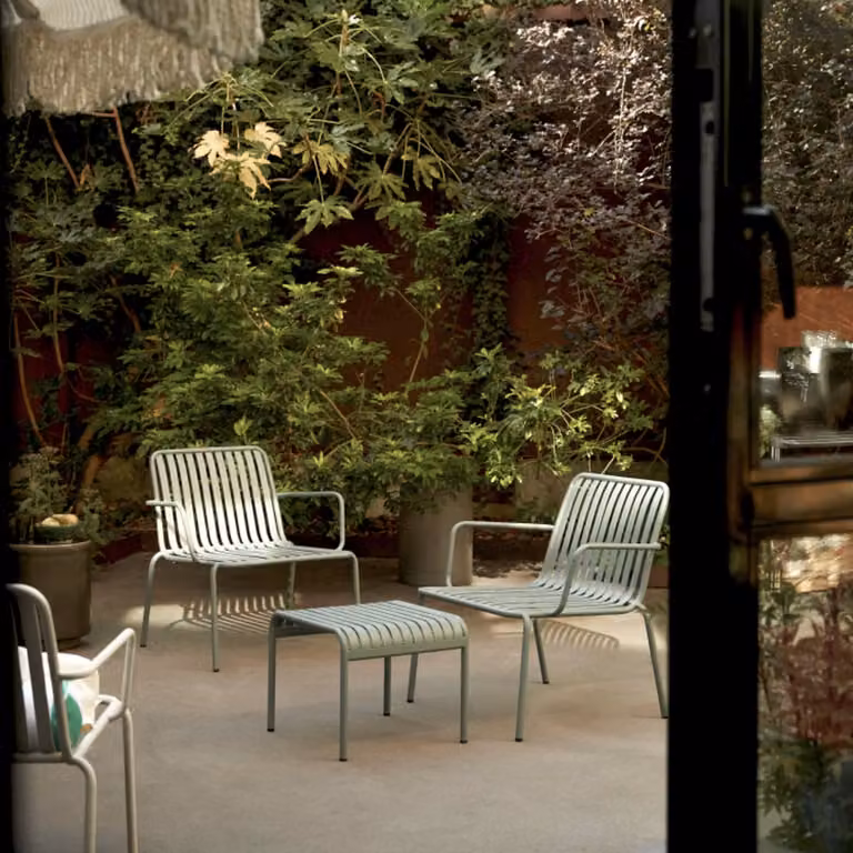 Tikamoon Gaby moderne 2-zits tuinset van gepoedercoat staal - Groen