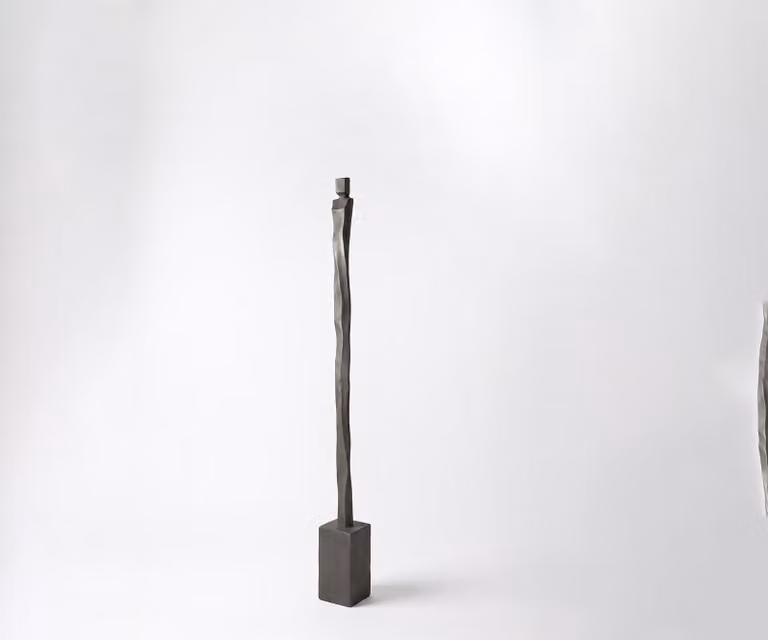DELIFE Beeldje Statera Handgemaakt Aluminium en Basalt B12 x D12 x H131 cm