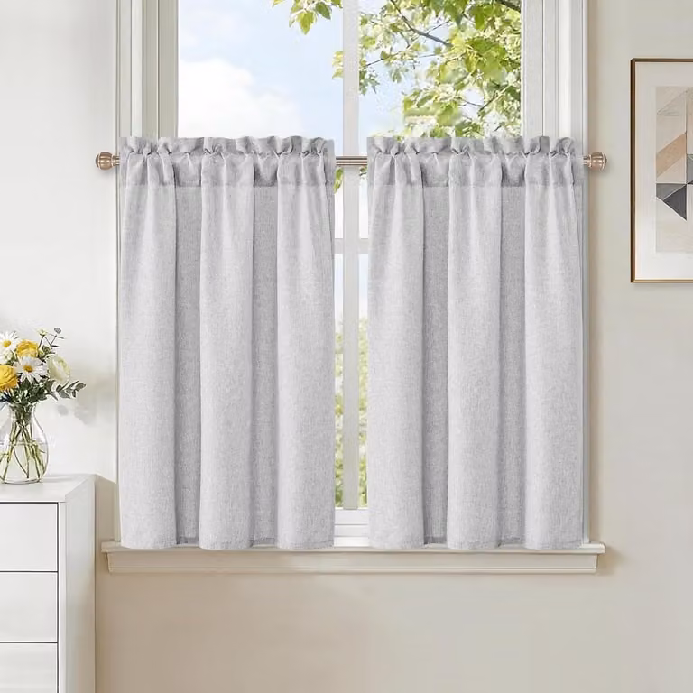 Set van 2 lichtgrijze vitrage gordijnen in linnenlook van polyester, H90 x B60 cm