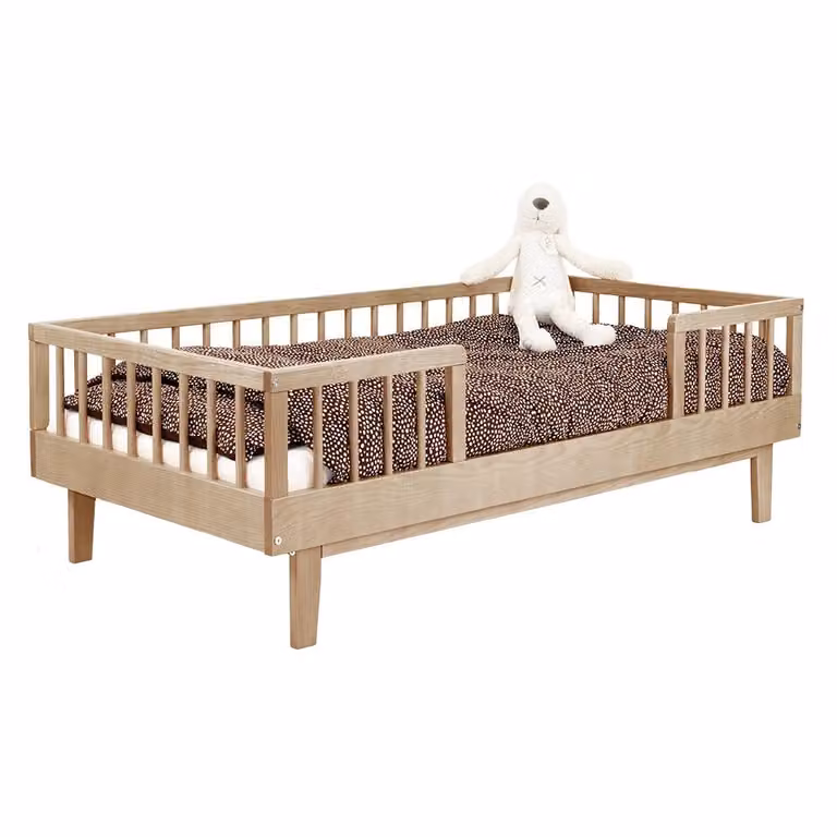 Novi Anneclaire kinderbed met hoge veiligheidsleuningen en ronde spijlen, inclusief lattenbodem, notenbruin, 80 x 160 cm