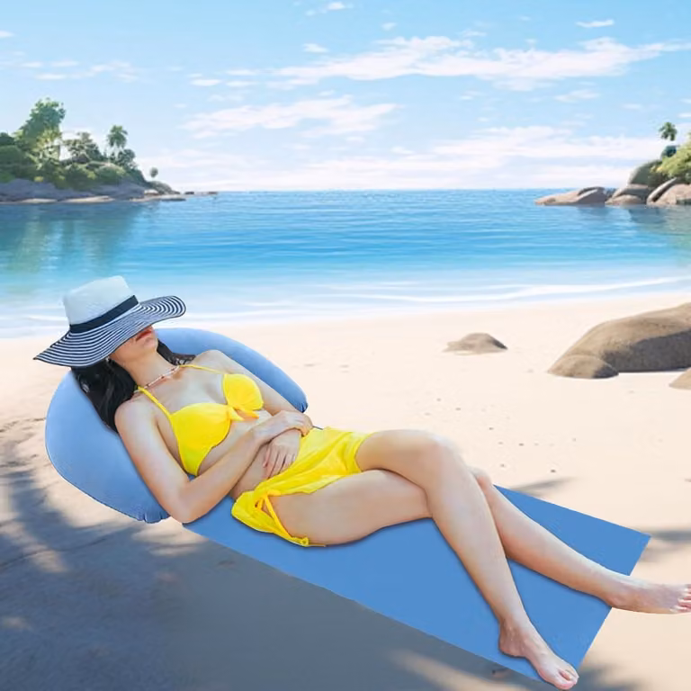 Opblaasbaar strandmat luchtbed voor volwassenen met geïntegreerd kussen - Lichtblauw - 160 x 70 cm