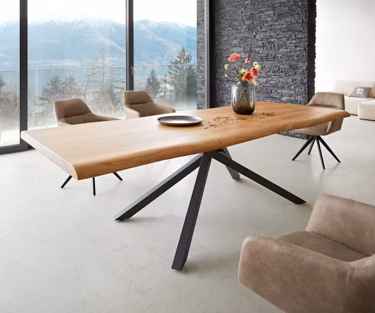 DELIFE Eettafel Edge XL Acacia Natuur met Zwart Kruisframe en Live-Edge, B: 260 cm, D: 100 cm, H: 75,5 cm