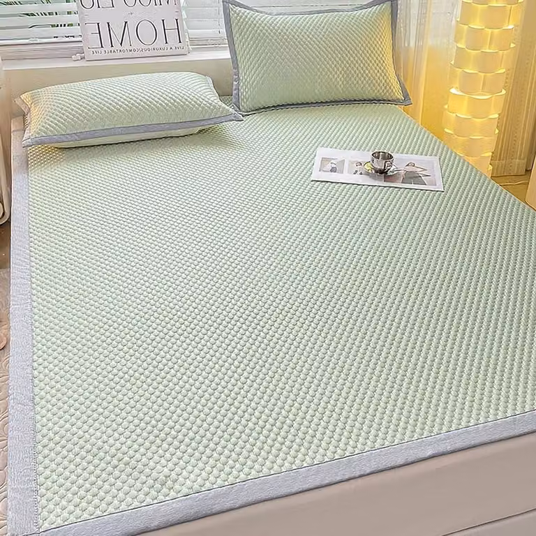 Koelende matras voor een comfortabele nachtrust bij warm weer, ademend en zacht, 90 x 200 cm