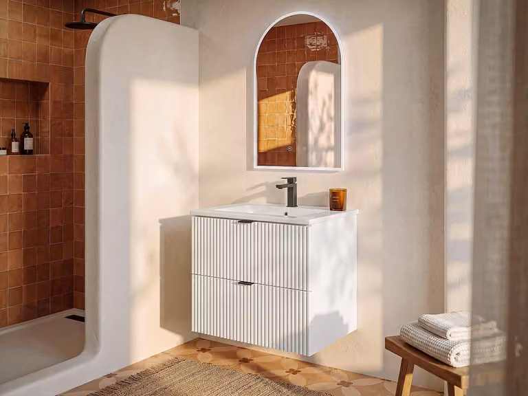 ZEVINI Gestreept hangmeubel voor badkamer met inbouwwastafel - Mat wit - Breedte: 60 cm