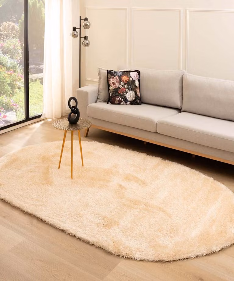Tapeso Velvet ovaal vloerkleed - Posh champagne - 150 x 240 cm