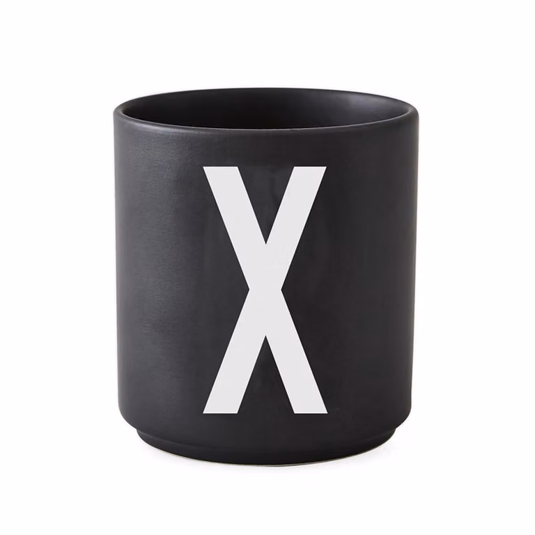 Design Letters keramische beker zwart