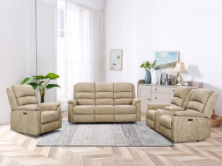 Vente-unique NEVERS Elektrische relaxset bestaande uit een 3-zitsbank, 2-zitsbank en fauteuil in beige stof met USB-oplaadpunt en bekerhouders