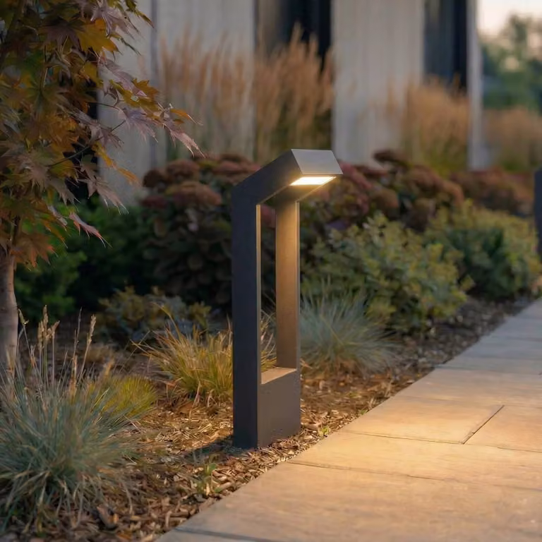 Arcchio Kovato LED tuinpadverlichting, grijs, Hoogte: 60 cm, IP65, modern design van metaal en glas